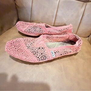 Toms Women's Coral Lace Flats